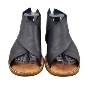 Born Black Leather Gladiator Sandals Ankle Wrap Back Zip BR0018434 Womens 7M